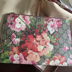 Gucci pouch